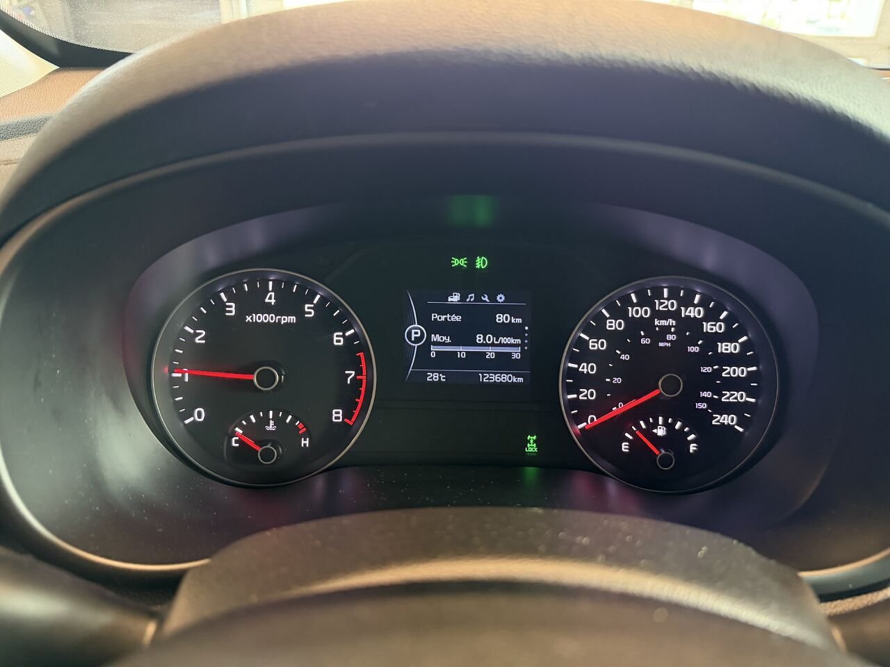 2018 Kia Sportage Silver Saint-Eustache - photo #9