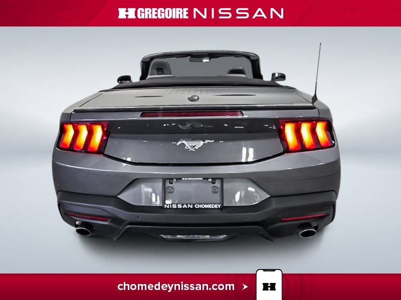 2025 Ford Mustang Grey Saint-Eustache - photo #7