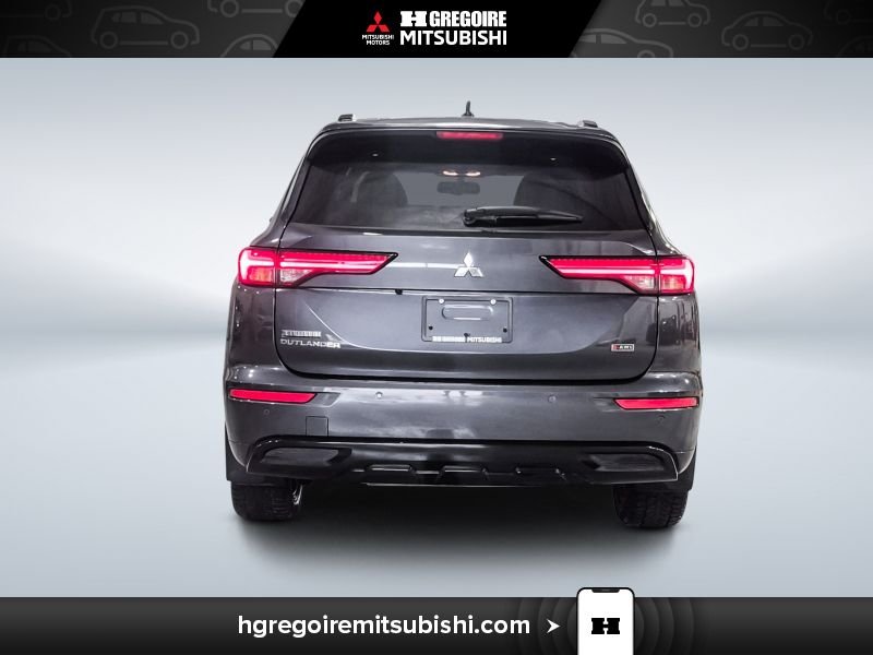 2024 Mitsubishi Outlander Grey Blainville - photo #7