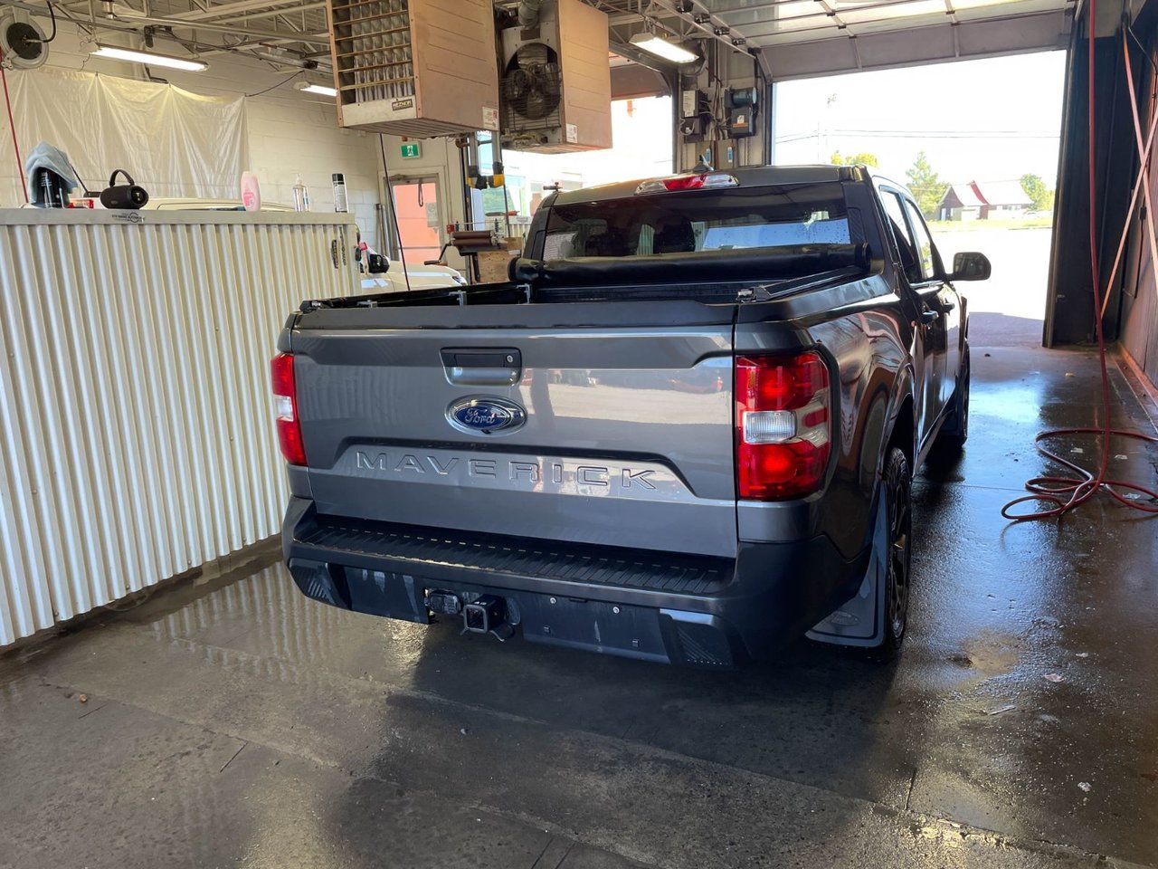 2024 Ford Maverick XLT FX4 CREW 4X4 *GR. LUXE* BEDLINER SIÈGES CHAUFF Grey Saint-Jérôme - photo #7