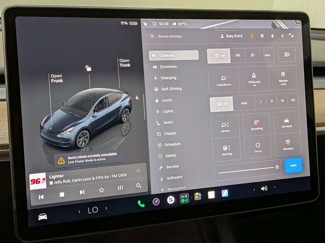 Tesla Model Y 2024 Gris Val-David - photo #25