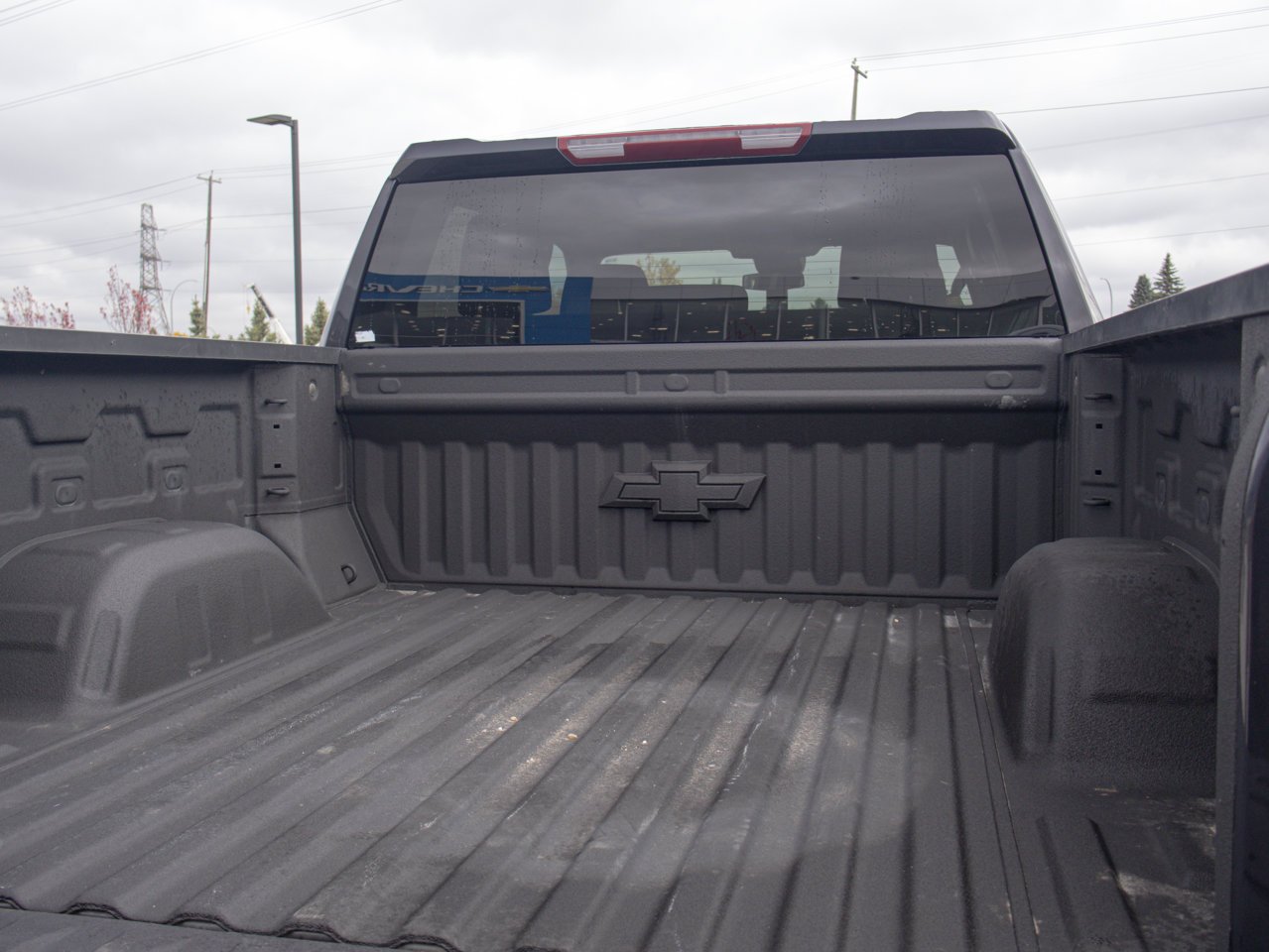 2024 Chevrolet Silverado 1500 4WD Crew Cab 147 RST Grey Sherwood Park - photo #10