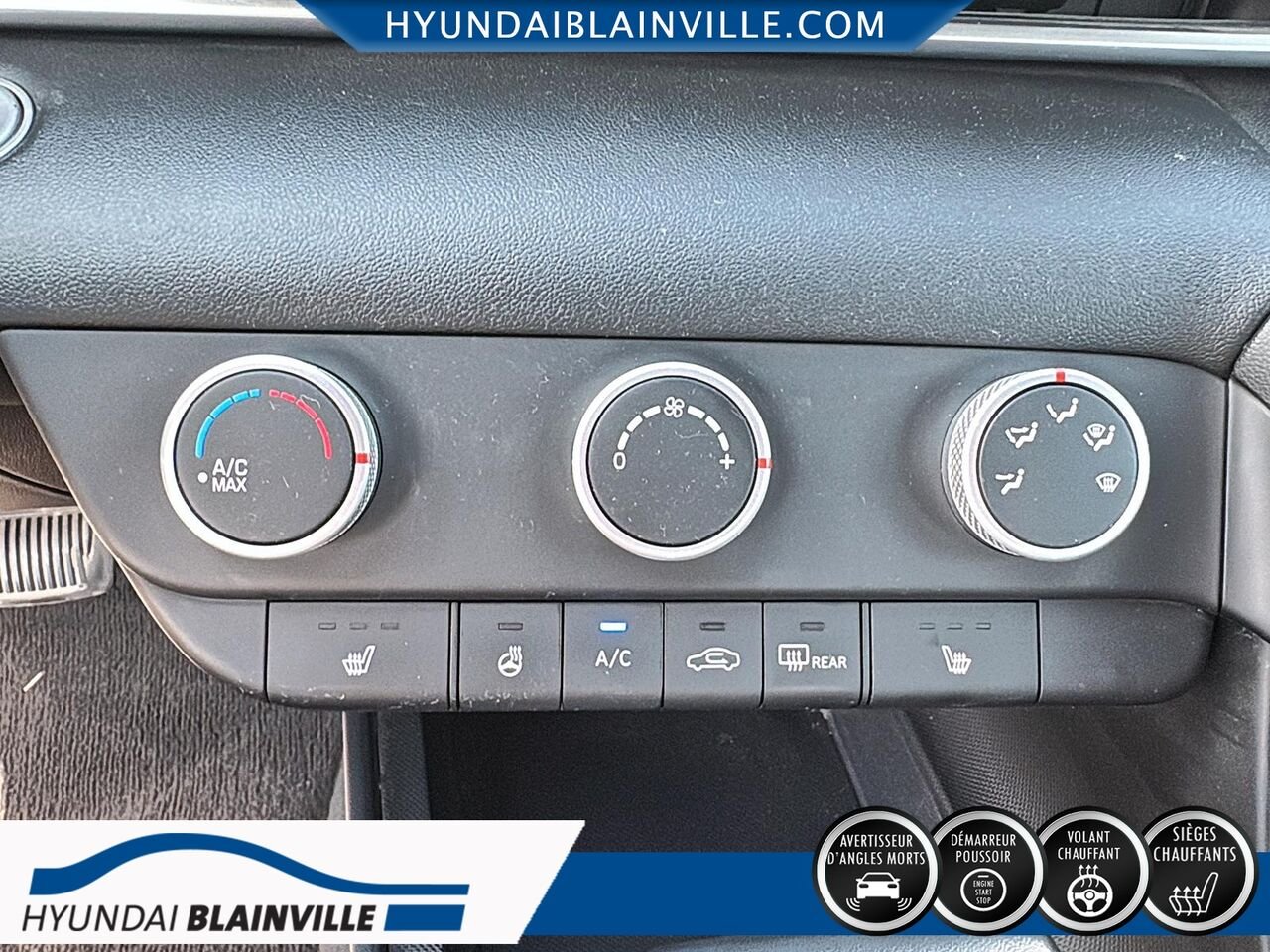 2021 Hyundai Elantra Black Blainville - photo #19