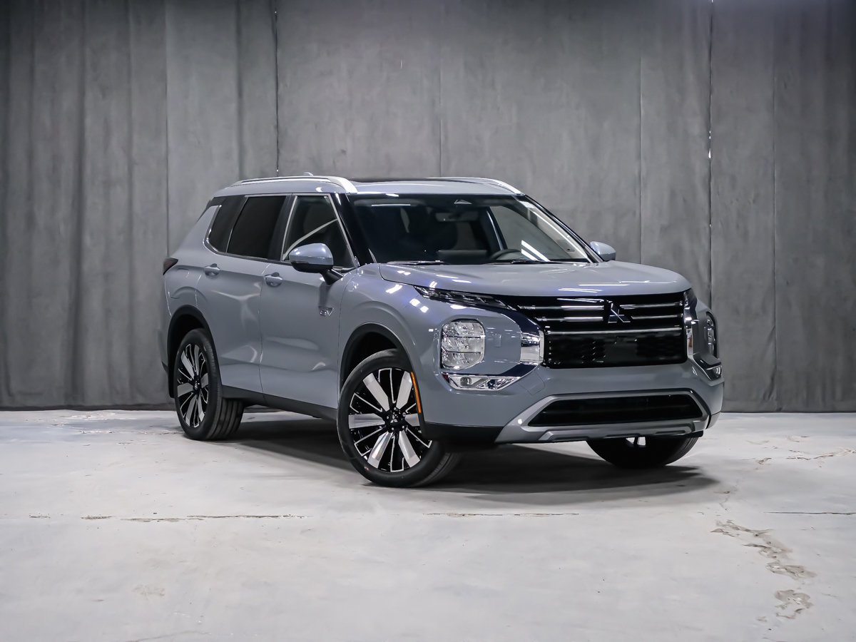 Mitsubishi Outlander PHEV SEL 2026 Fini Gris pierre de lune de qualité supérieure Montréal - photo #1