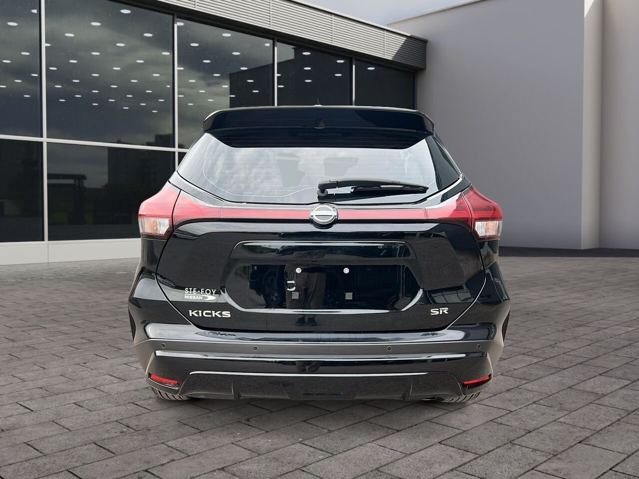 Nissan Kicks SR 2024 Noir Québec - photo #2