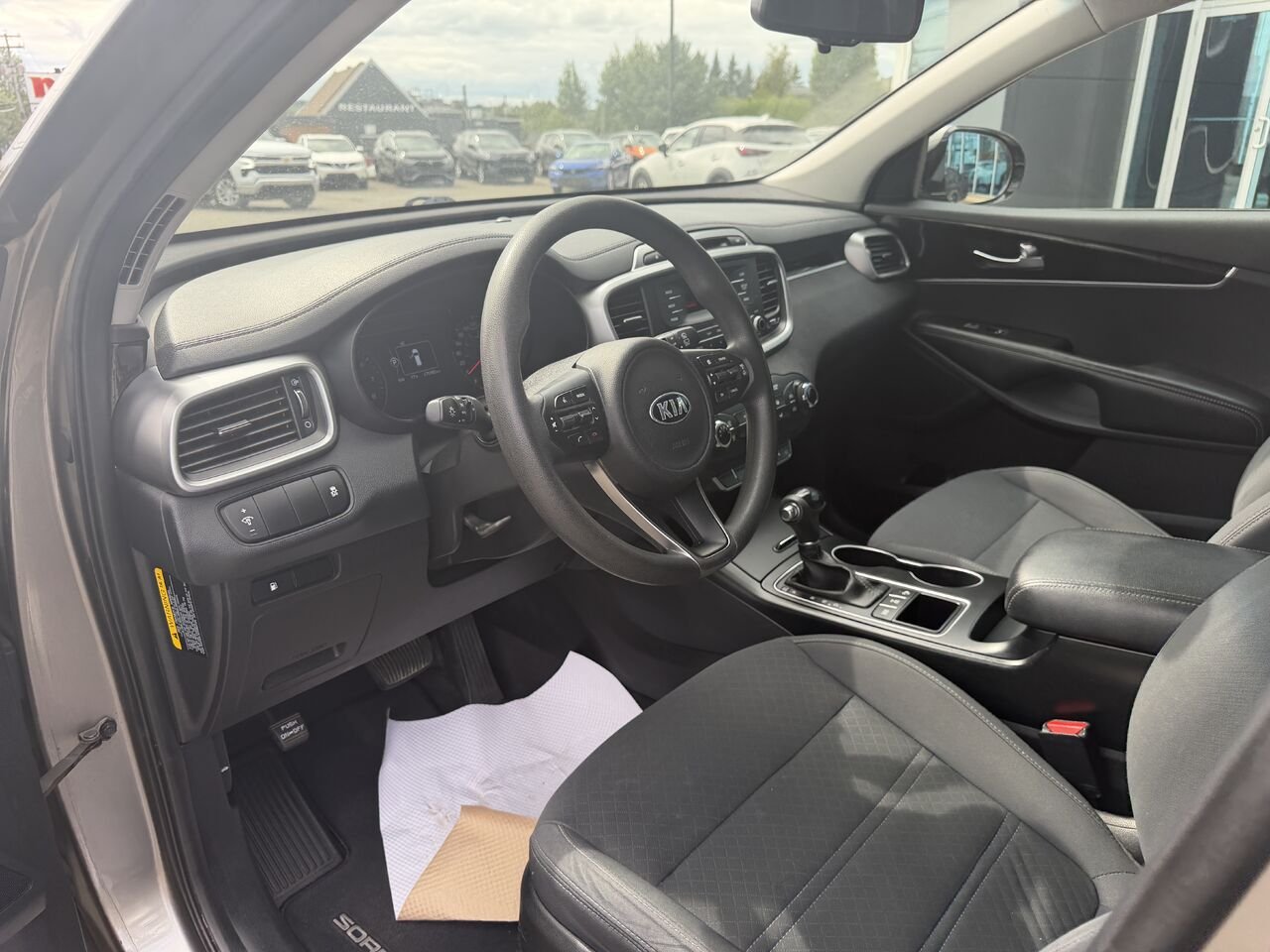 2016 Kia Sorento Grey Ste-Marie - photo #11