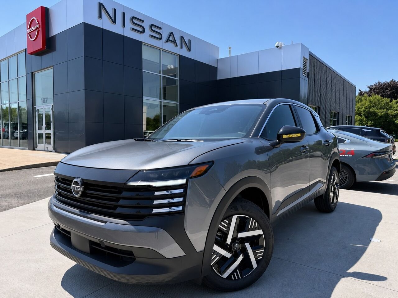 NISSAN Kicks KICKS SV FWD 2026 Gris poudre métallisé Châteauguay - photo #0