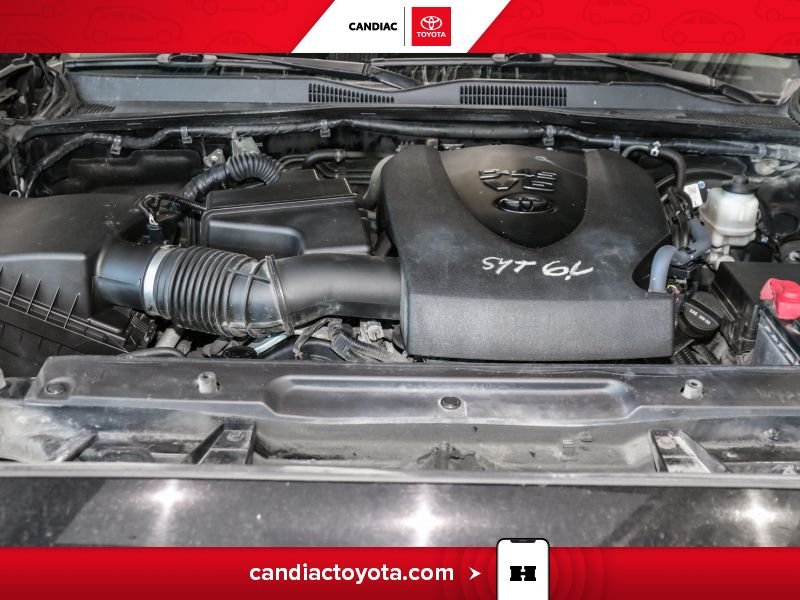 2022 Toyota Tacoma Black Laval - photo #33