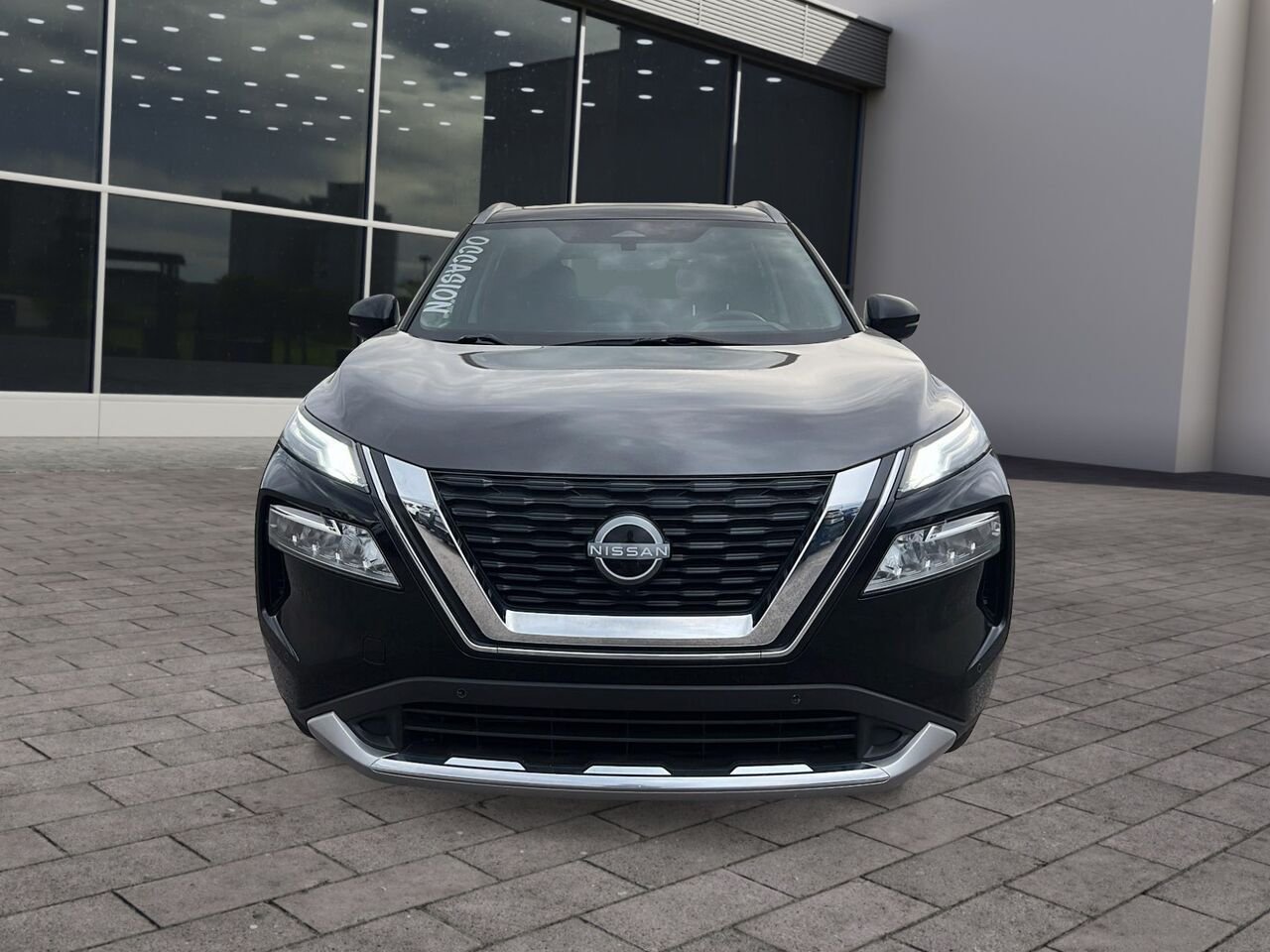 Nissan Rogue PLATINE 2023 Noir Québec - photo #1
