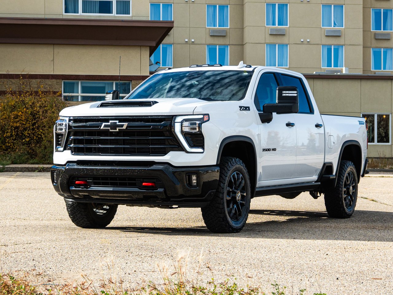 2026 Chevrolet Silverado 3500HD 4WD Crew Cab 159 LTZ White Sherwood Park - photo #3