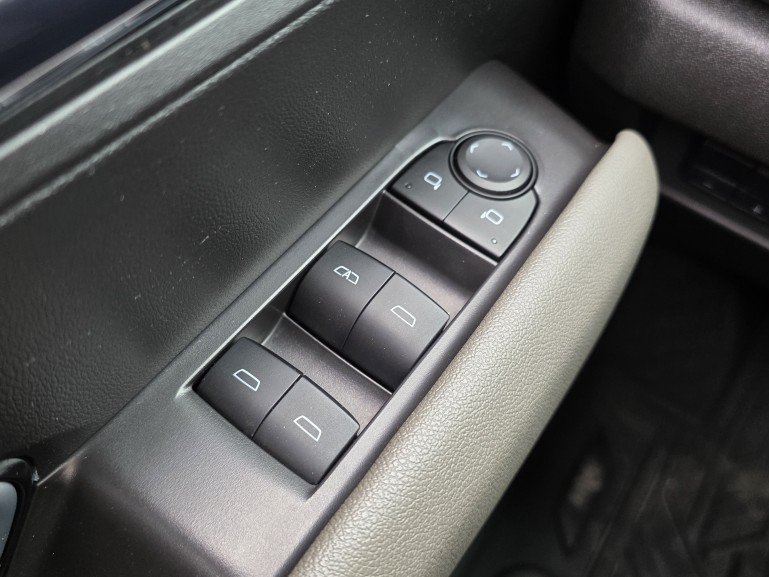 Chevrolet Colorado ZR2 Bison Alu-Cab Overland AEV 2025 Noir Mont-Laurier - photo #33