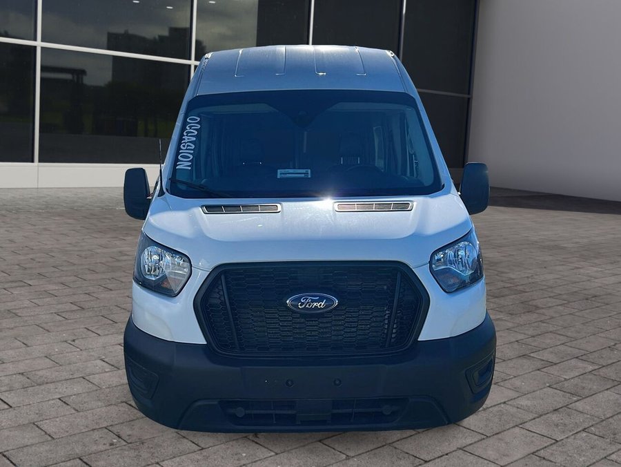 Ford Transit fourgon utilitaire T-250 PA toit surélevé 148 po PNBV de 9 070 lb 2025