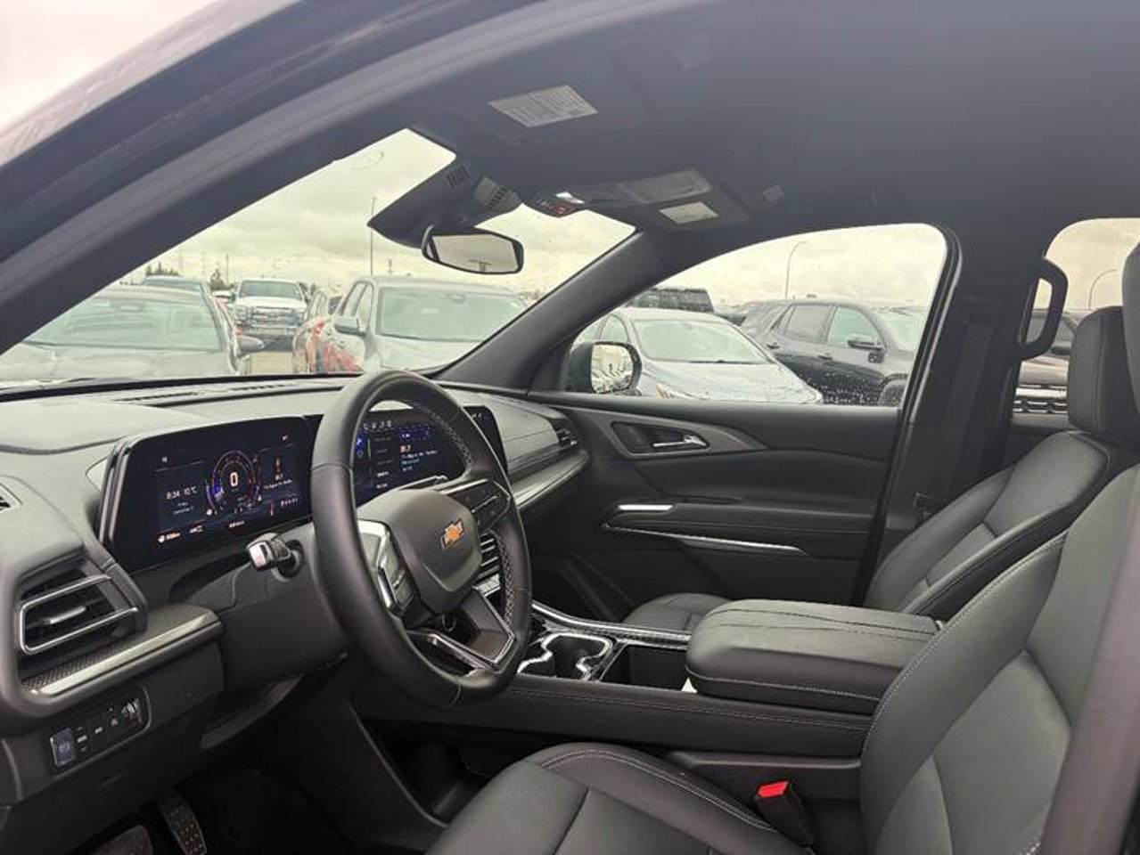 2026 Chevrolet Traverse AWD 4dr LT Black Sherwood Park - photo #5
