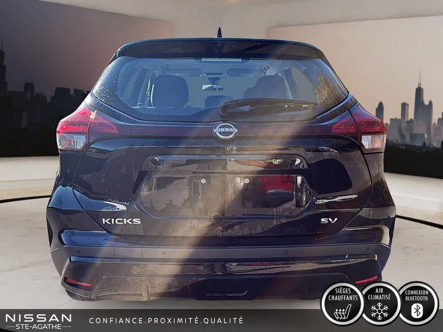 2023 Nissan Kicks SV TA Black