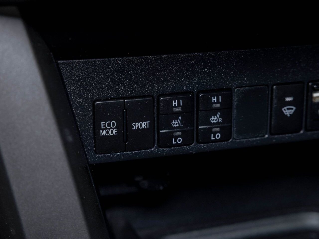 Toyota RAV4 LE *SIÈGES CHAUFF* BLUETOOTH CAMÉRA A/C USB 2016 Rouge Saint-Jérôme - photo #11