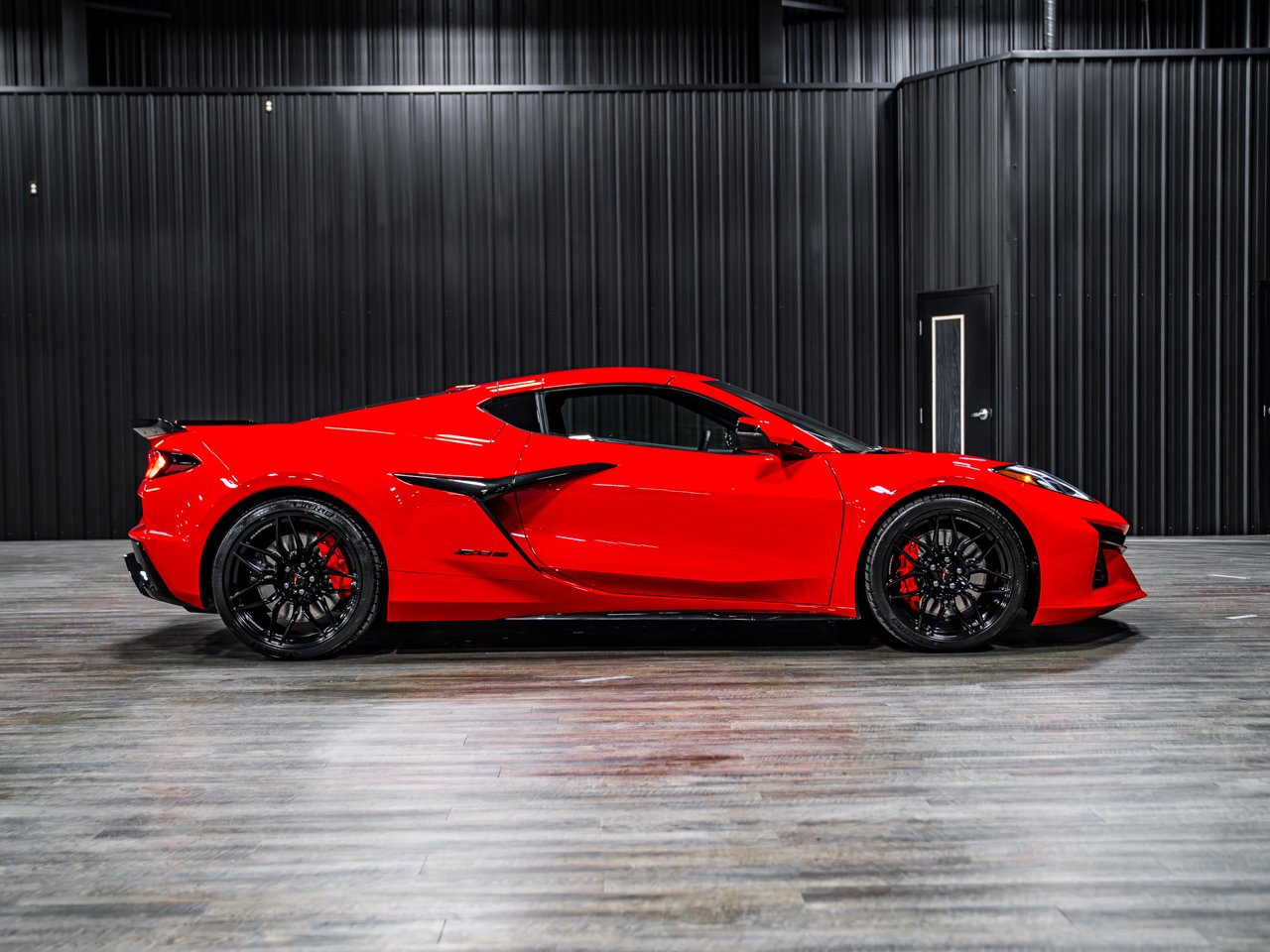 2025 Chevrolet Corvette 2dr Z06 Cpe w/1LZ Red Sherwood Park - photo #12