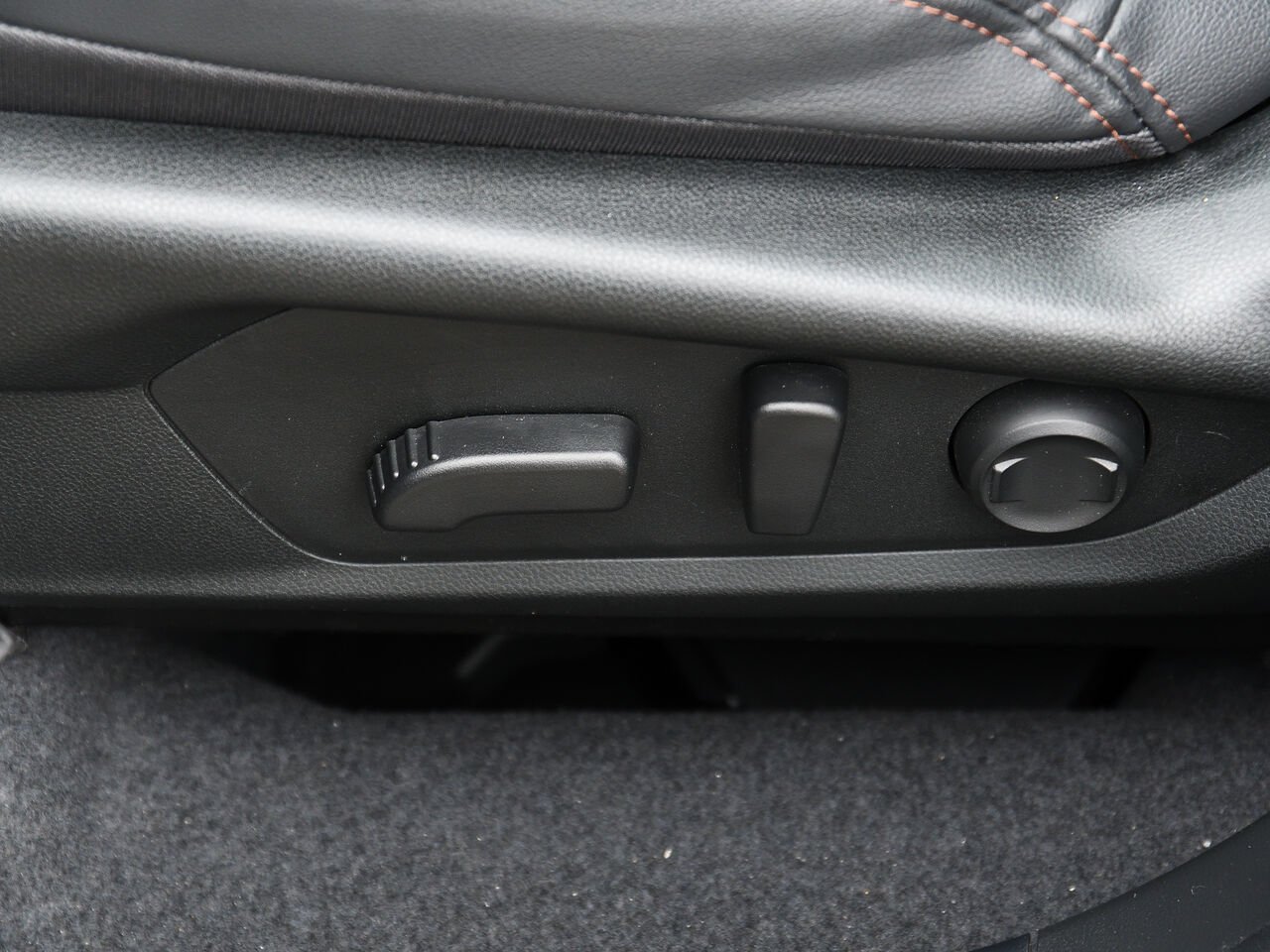 Subaru Forester Premier e_BOXER hybride 2025 Noir Saint-Hyacinthe - photo #13