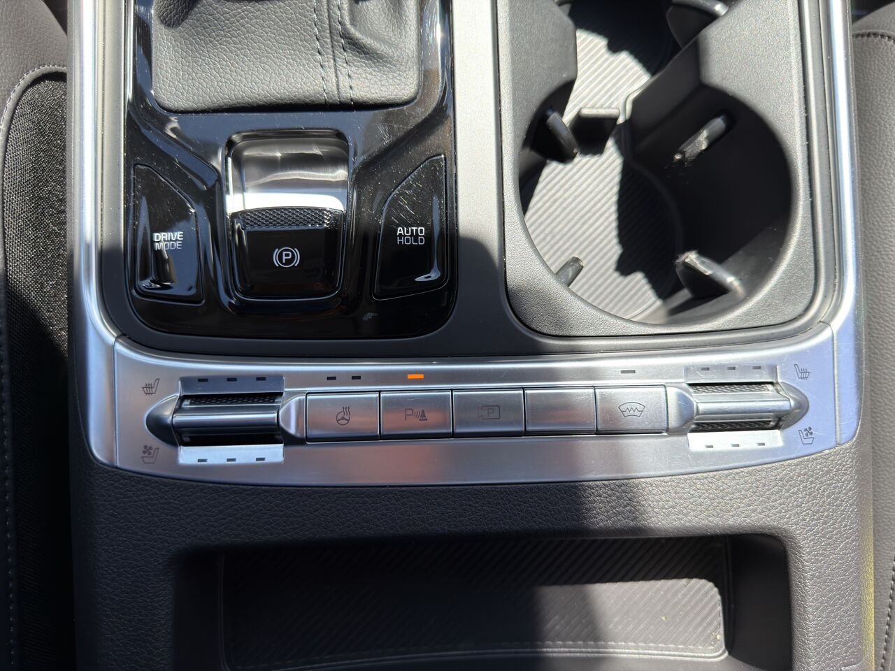 2025 Kia Carnival Black Thetford Mines - photo #30
