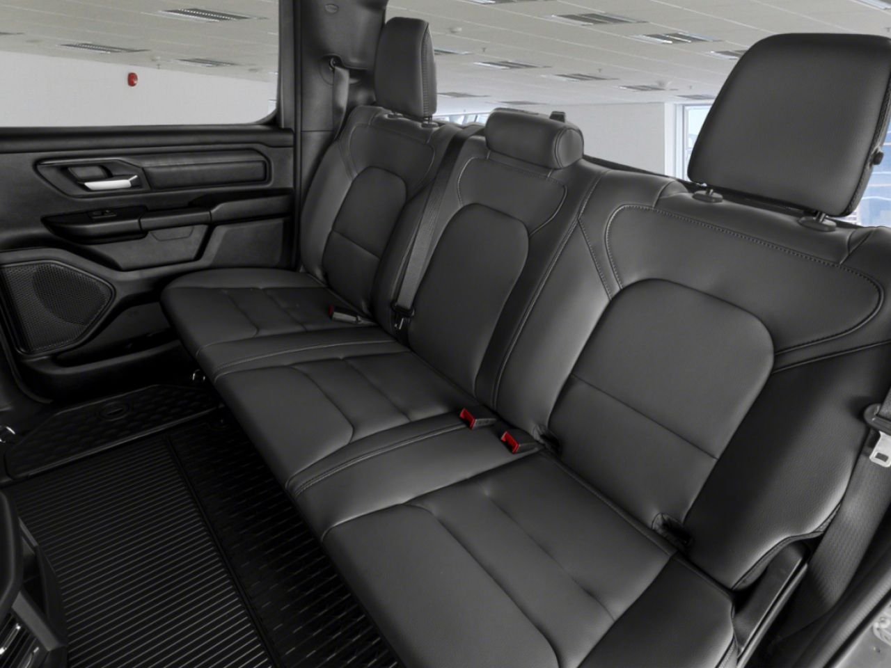 2023 Ram 1500 Sport cabine d'équipe 4x4 caisse de 5 pi 7 po Grey Gatineau - photo #10