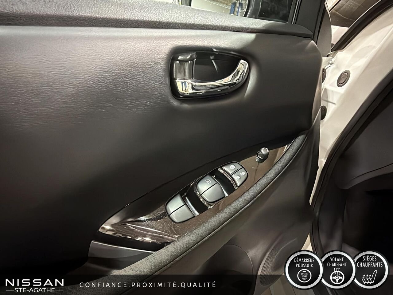 Nissan LEAF 2024 Blanc Ste-Agathe des Monts - photo #12