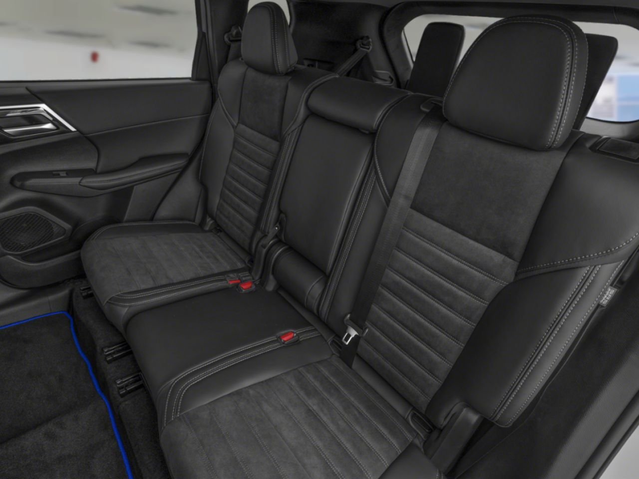 MITSUBISHI Outlander PHEV 2026 Noir Labrador Saint-Eustache - photo #11