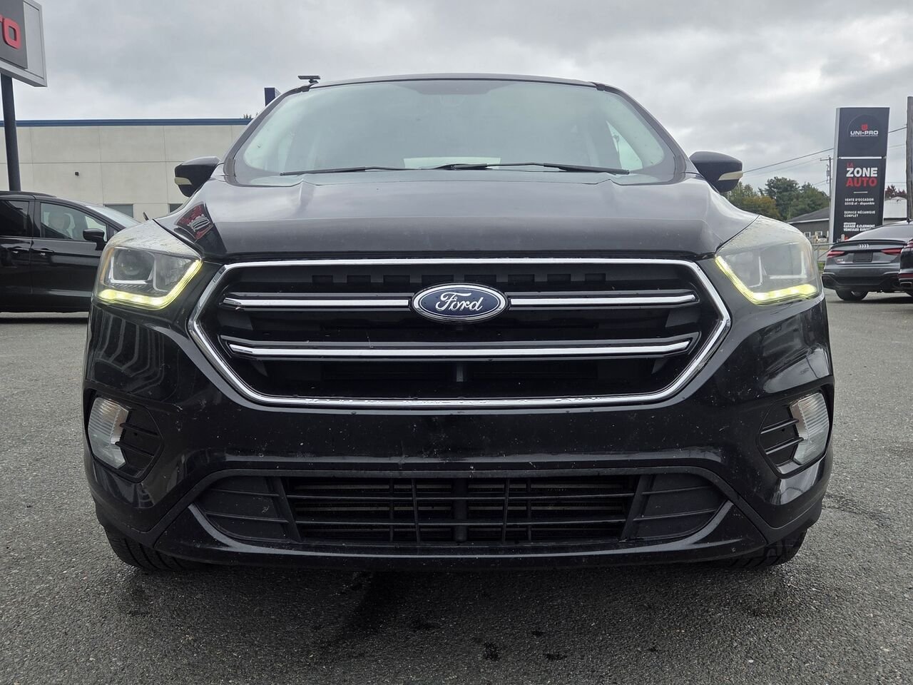 Ford Escape Titanium 2017 Noir Granby - photo #9