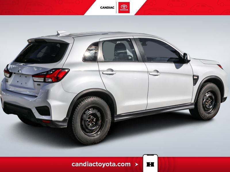 2022 Mitsubishi RVR White Saint-Eustache - photo #8