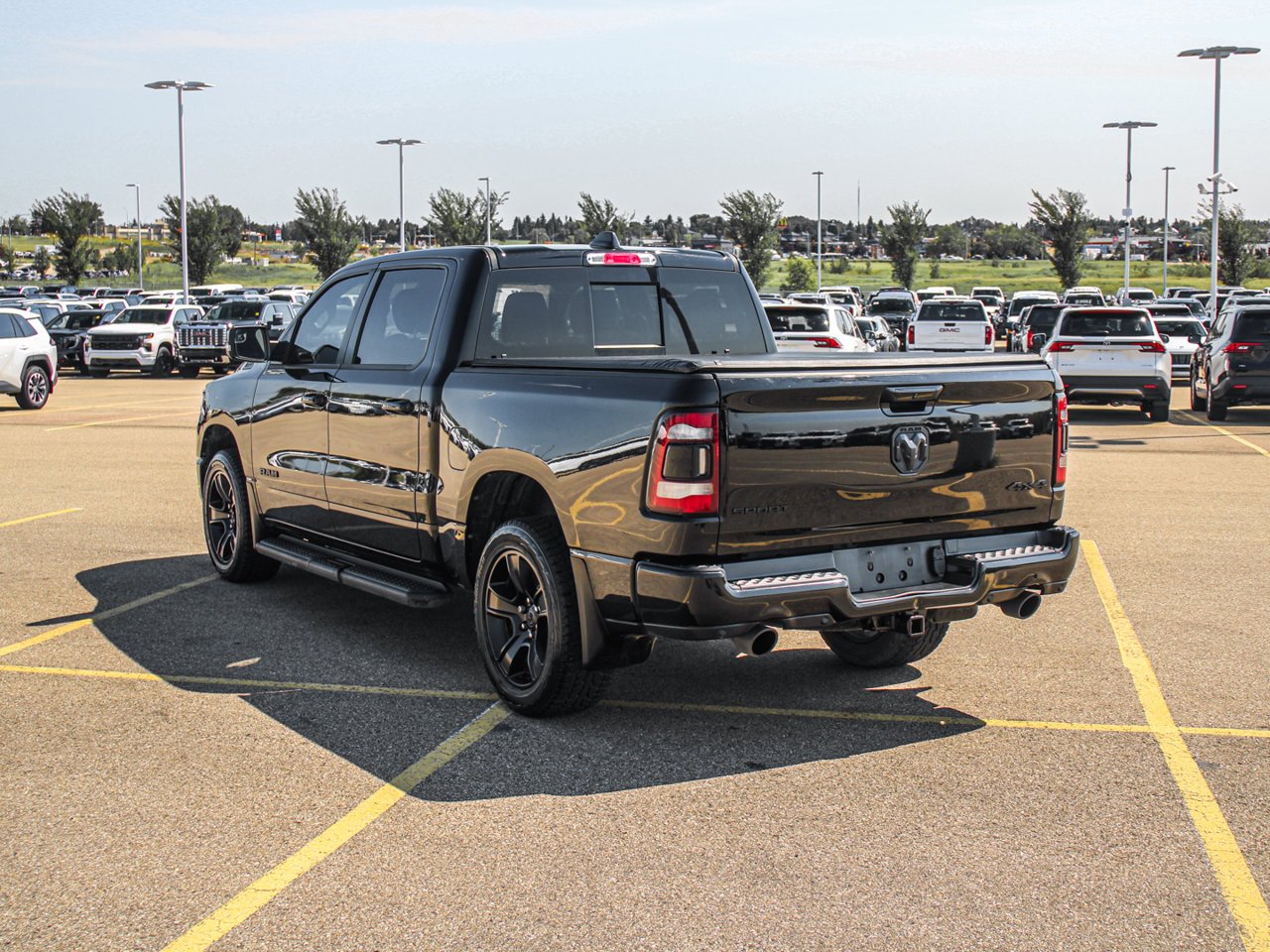 2022 Ram 1500 Sport 4x4 Crew Cab 5'7 Box Black Sherwood Park - photo #9