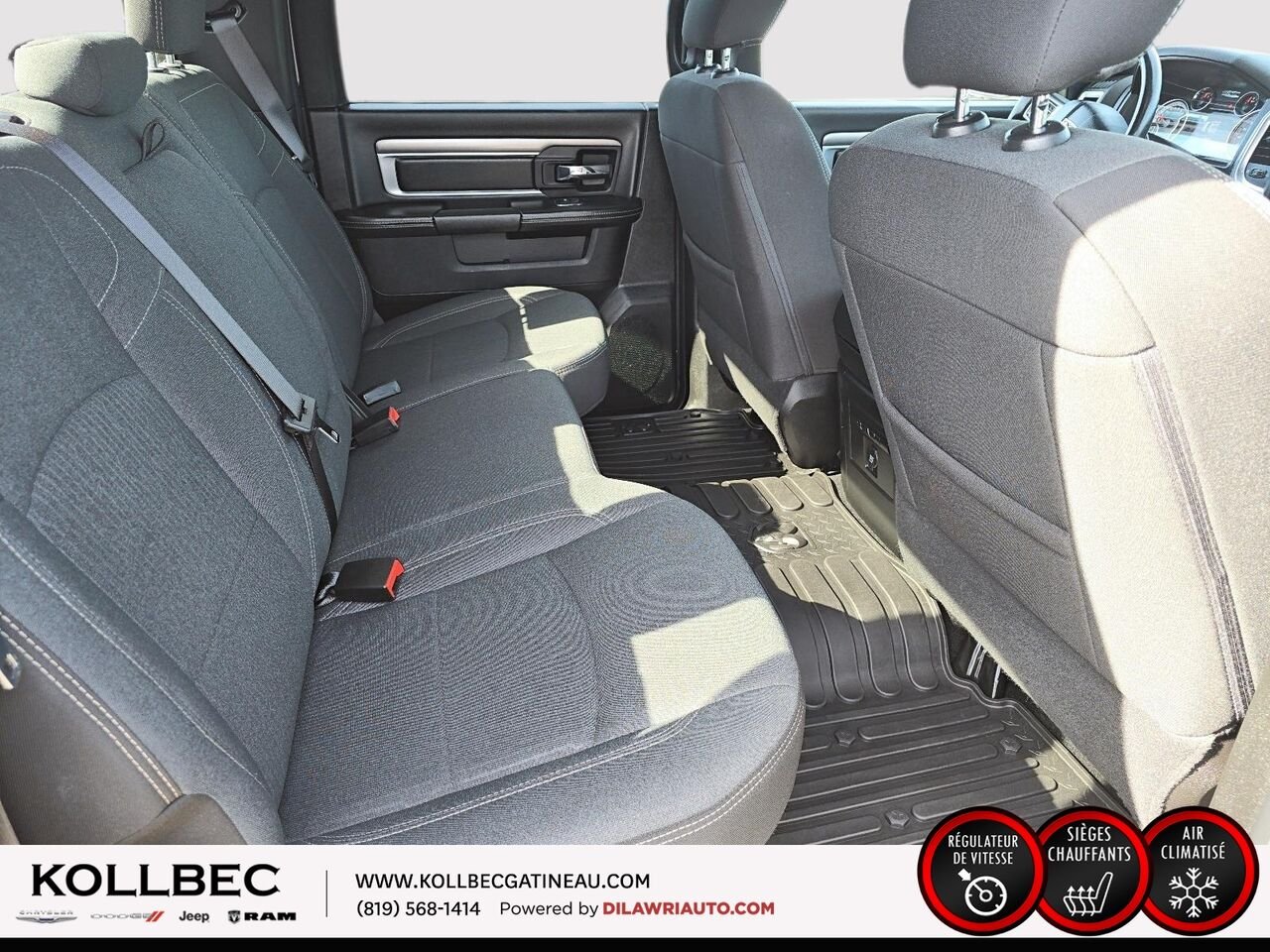 RAM 1500 CLASSIC Warlock CrewCab 4x4 2024 Argent Ottawa & Gatineau - photo #21