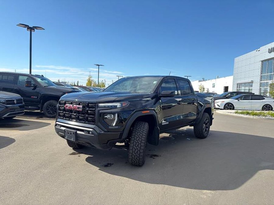 2024 GMC Canyon Elevation Premium 2.7T | Power Sunroof Black