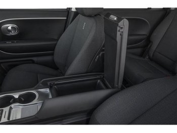 Hyundai IONIQ 9 Essential