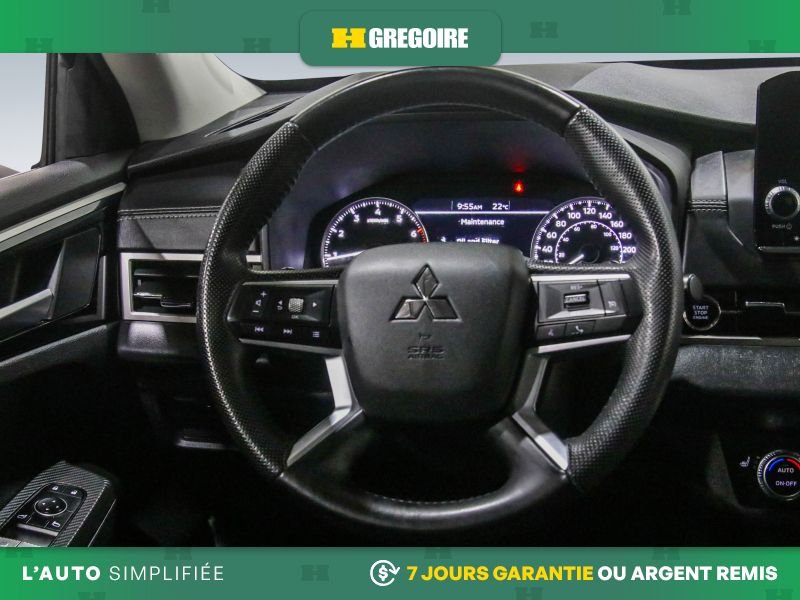 Mitsubishi Outlander 2023 Noir Saint-Eustache - photo #17