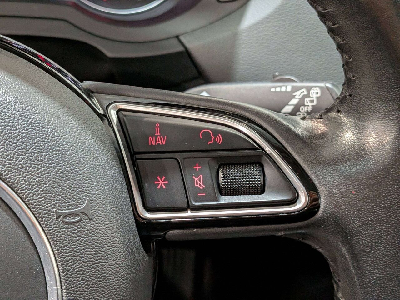 2018 Audi Q3 2.0 TFSI quattro Progressiv Tiptronic White Val-David - photo #16