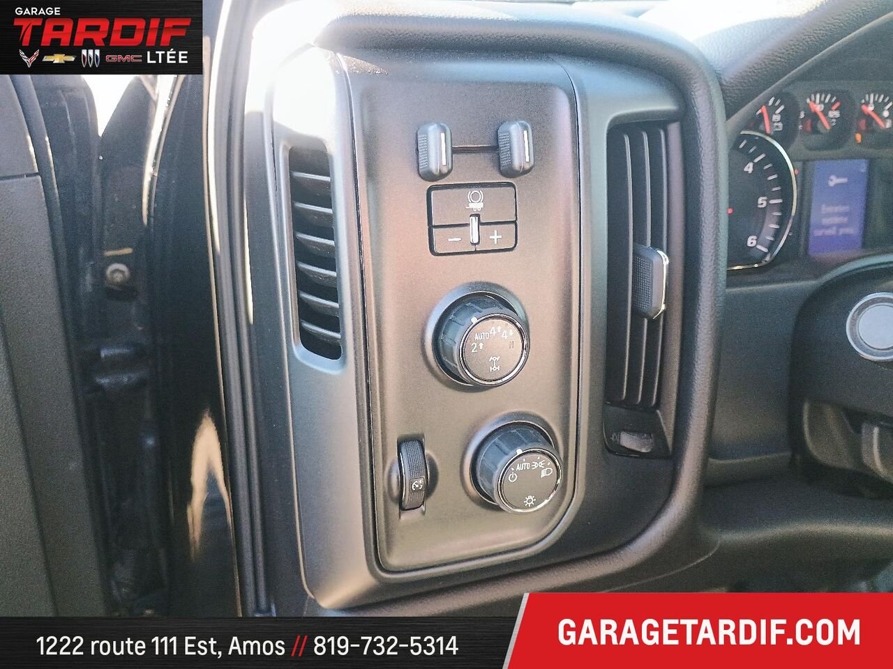 CHEVROLET SILVERADO CABINE MULTIPLACE 4RM 46783A 2018 Noir Amos - photo #15