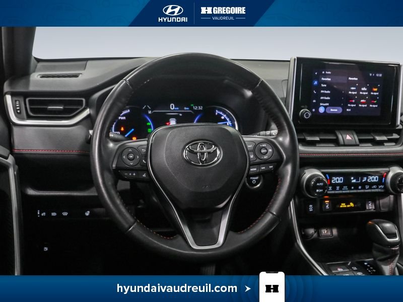 2024 Toyota RAV4 Prime Silver Laval - photo #21