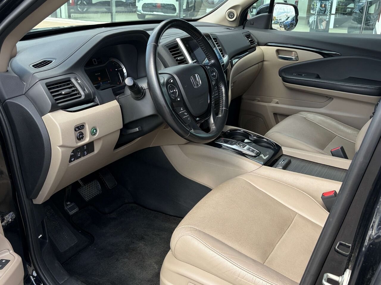 2016 Honda Pilot Black Gatineau - photo #11