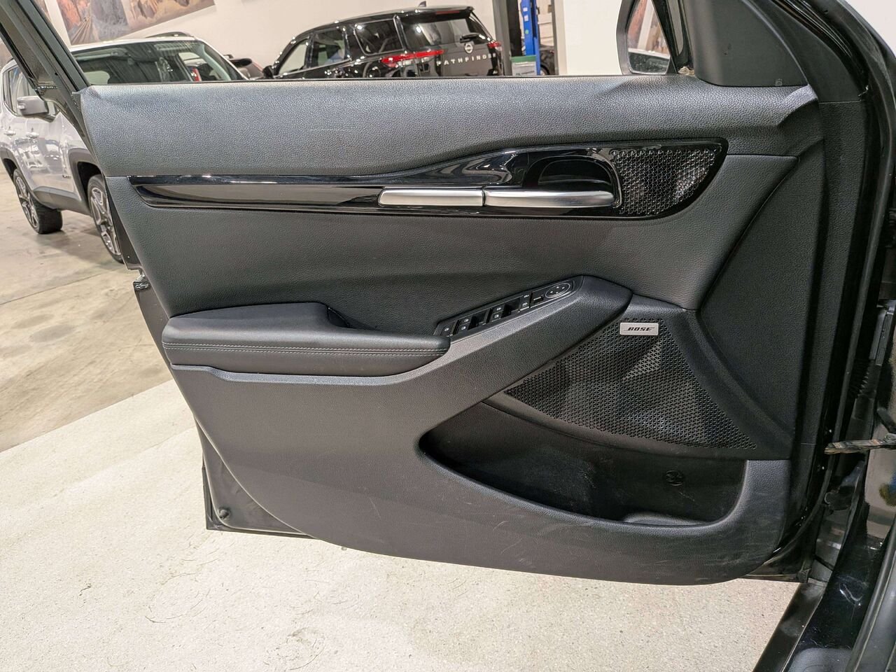 2023 Kia Seltos SX Turbo AWD w/Black Interior Black Val-David - photo #32
