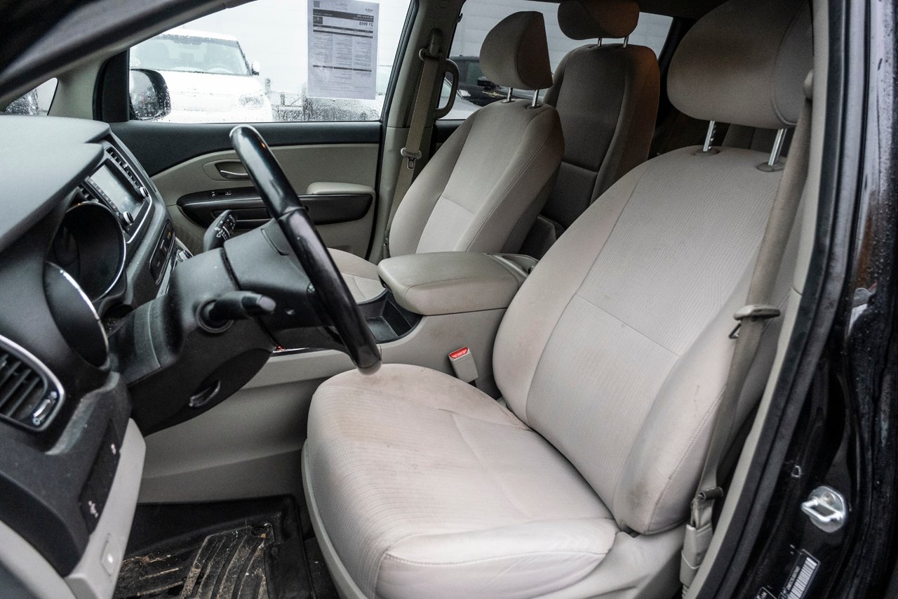 Kia Sedona 2020 Noir Gatineau - photo #7