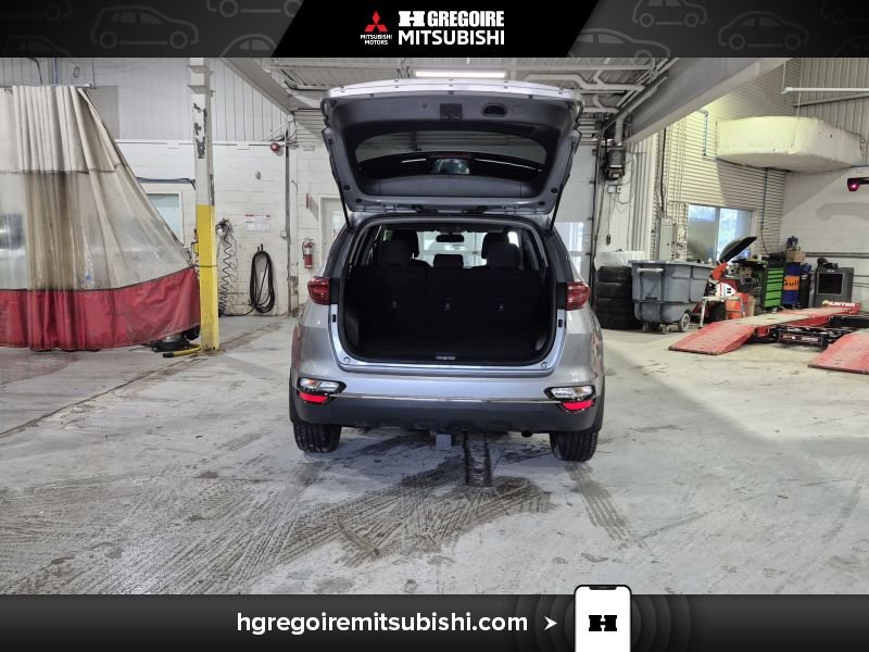 2020 Kia Sportage Grey Blainville - photo #29