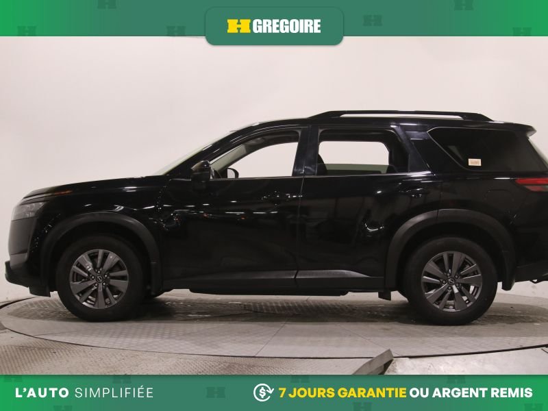 2024 Nissan Pathfinder Black Saint-Eustache - photo #4