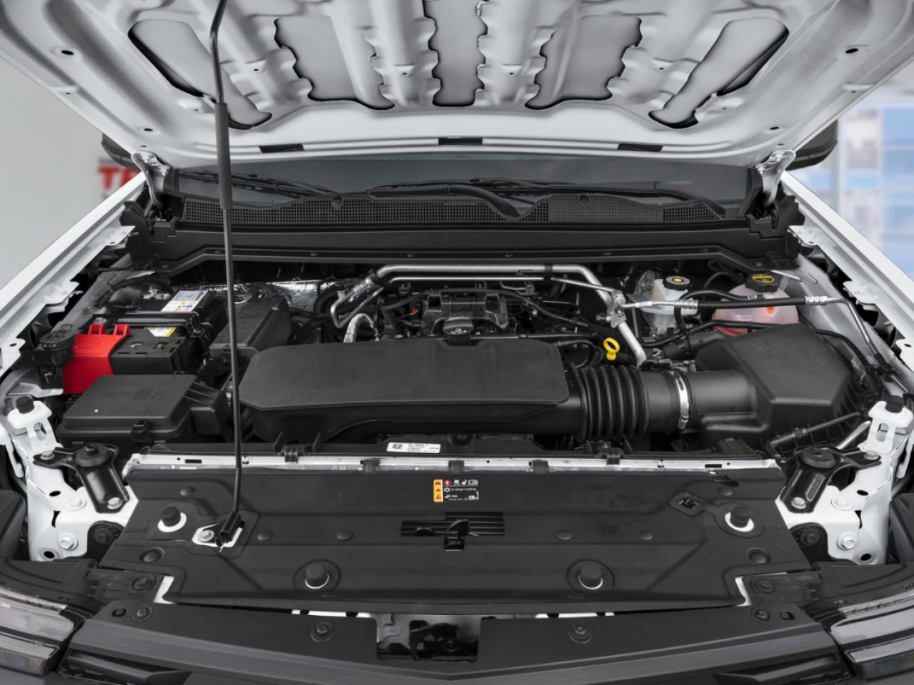 CHEVROLET Colorado Trail Boss cabine multiplace 4RM 2026 Teinte rouge éclatant Amos - photo #5