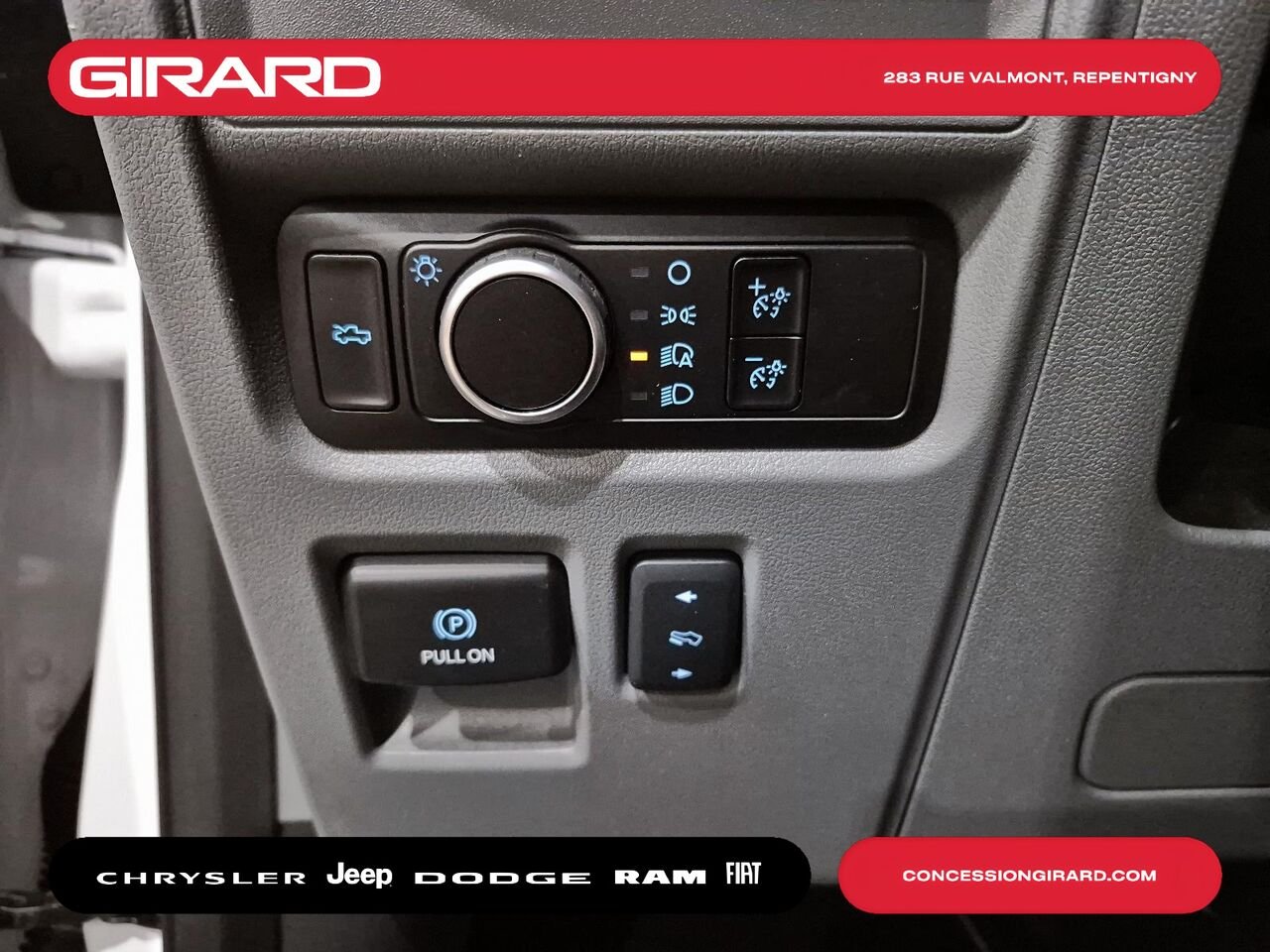 Ford F-150 LIGHTNING 2025 Blanc Repentigny - photo #16