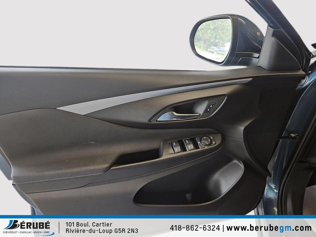 BUICK ENVISTA PREFERRED Privilégiée 4 portes TA 2024 Bleu Rivière-du-Loup - photo #8