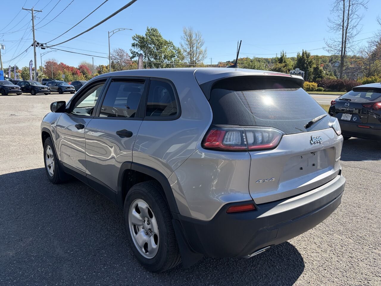 2019 Jeep Cherokee Sport 4x4 Silver Montmagny - photo #6