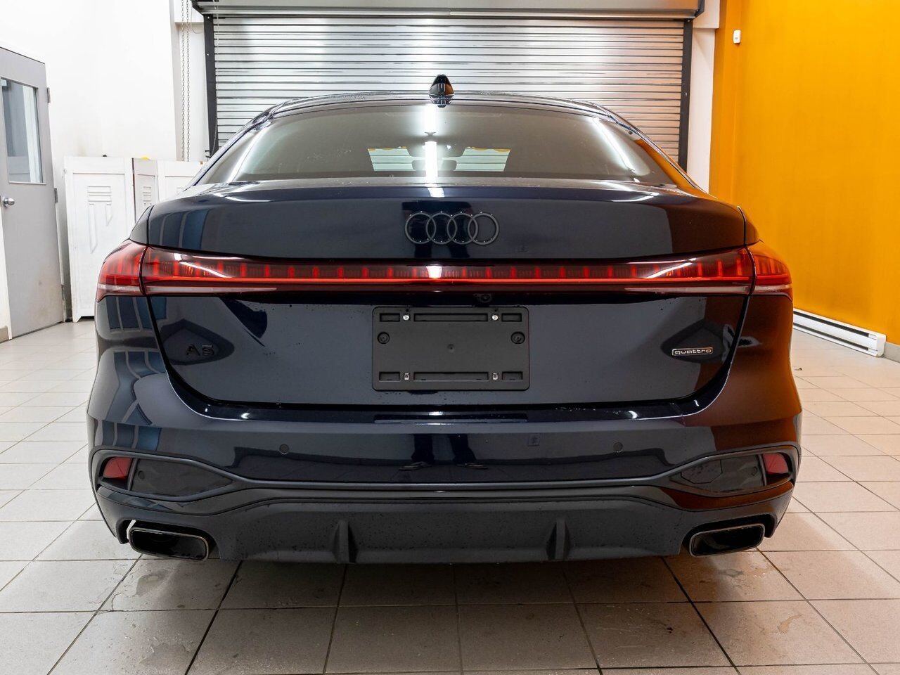 Audi A5 PROGRESSIV QUATTRO *TOIT* NAV CUIR REG ADAPT HUD 2025 Bleu Saint-Jérôme - photo #7