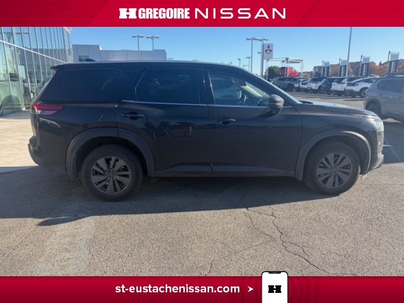 2024 Nissan Pathfinder Black Laval - photo #13