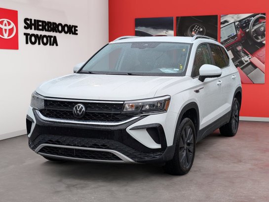Volkswagen Taos Comfortline/SIÈGES CHAUFFANTS/VOLANT CHAUFFANT/SIÈGES EN CUIR/AC BIZONE 2024 Blanc