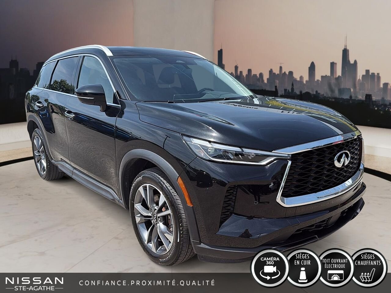 INFINITI QX60 LUXE | AWD | TOIT PANORAMIQUE | 7 PLACES | 2024 Noir Saint-Jérôme - photo #1