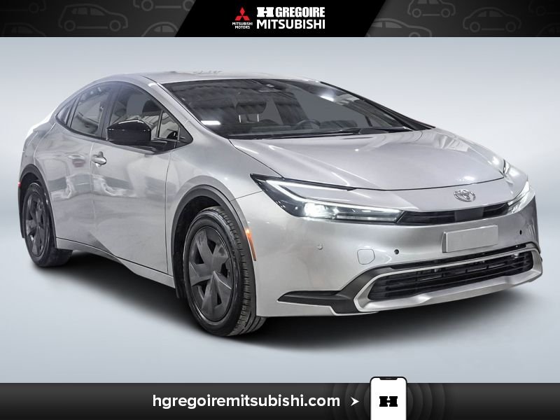 Toyota Prius 2024 Argent Laval - photo #0