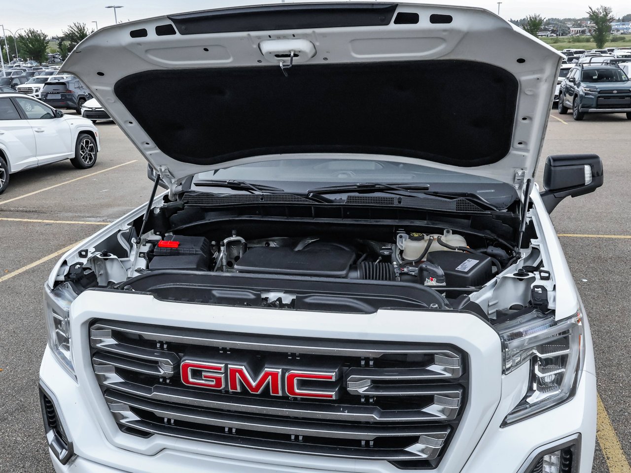 2019 GMC Sierra 1500 4WD Crew Cab 157 AT4 White Sherwood Park - photo #9